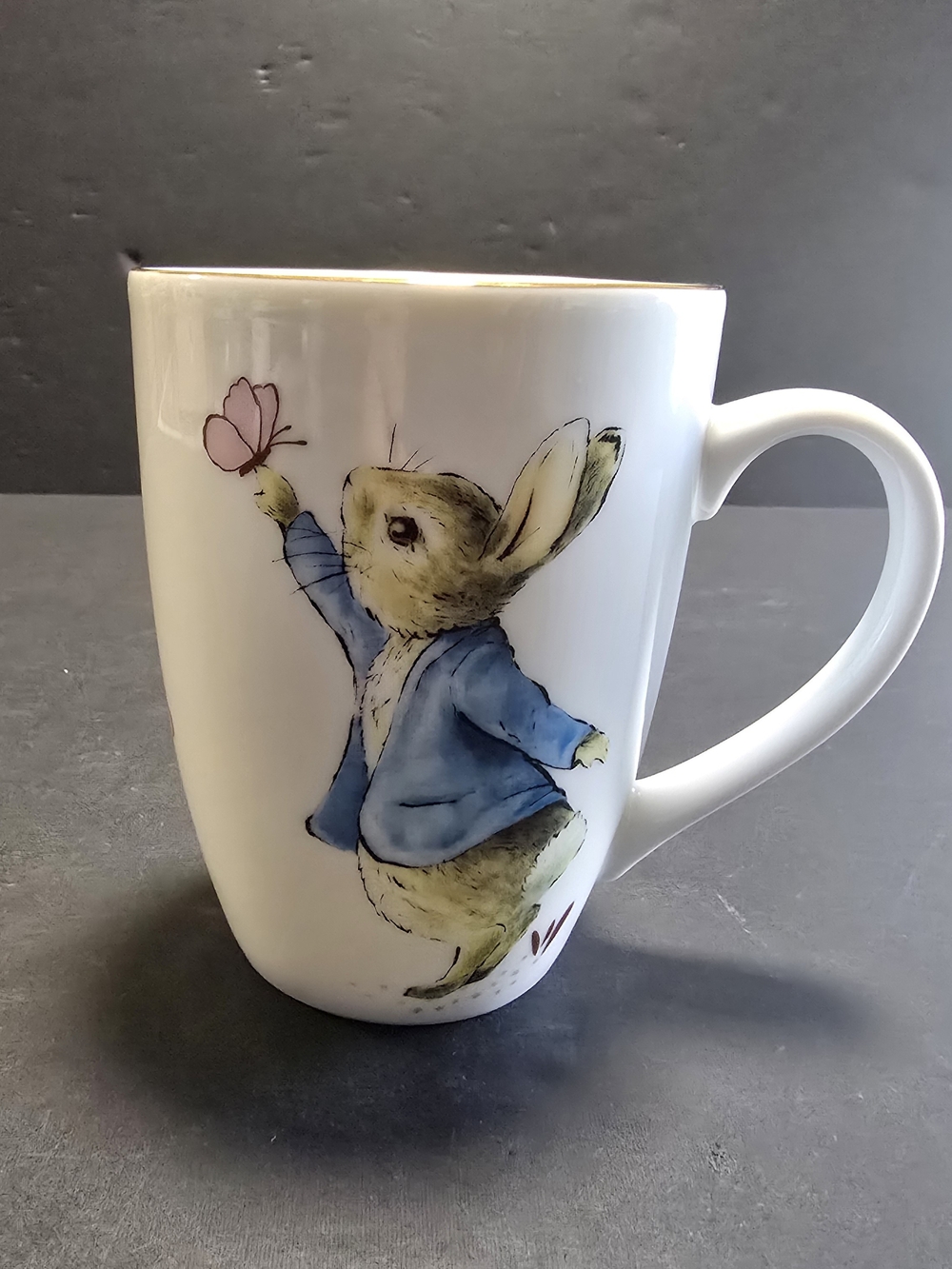 Peter Rabbit White Ceramic Mug with Blue Jacket Illustration - Picture 6 of 13
